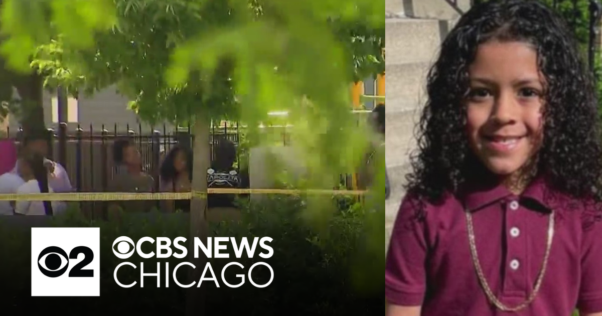 Teen charged in shooting death of boy, 7, on Near West Side - CBS Chicago