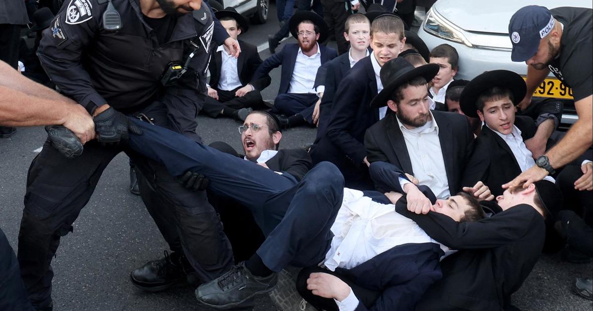 Israel's Supreme Court rules ultra-Orthodox men must serve in military