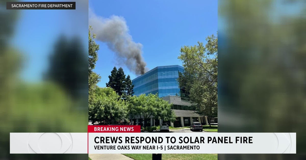 Rooftop solar panel fire causes 5-story building to evacuate in Sacramento