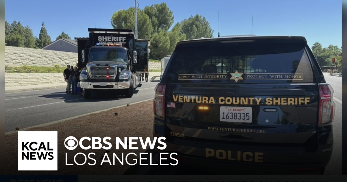 Ventura County deputies shoot man who allegedly had knife, bow and ...