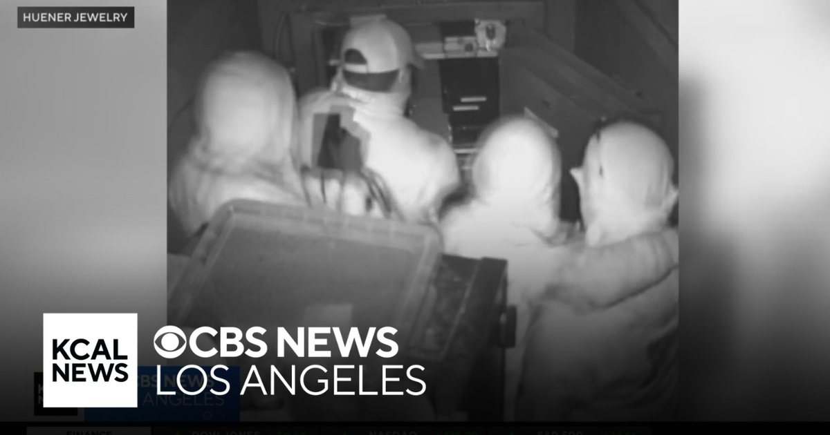 West Hollywood jewelry store owner speaks out after viral burglary is ...