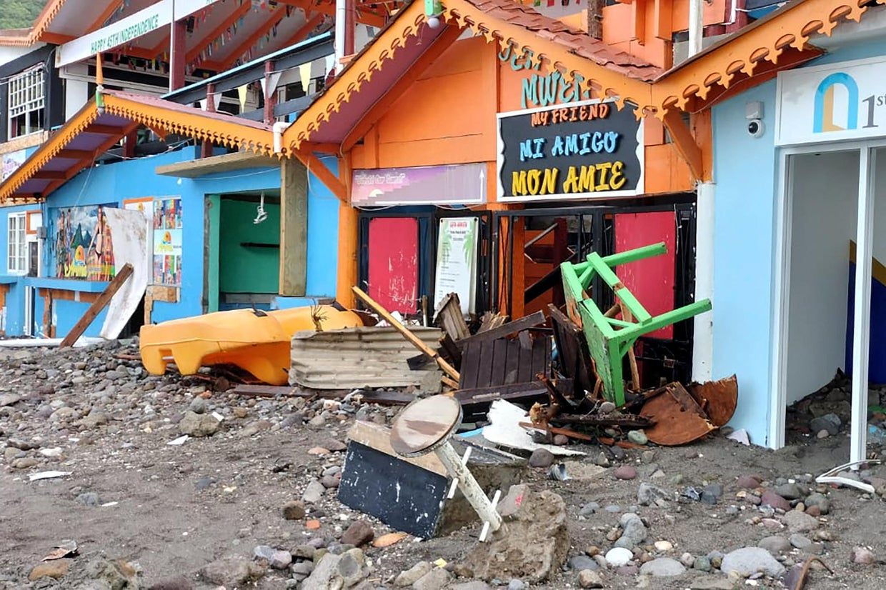 Hurricane Beryl leaves trail of devastation in southeast Caribbean ...