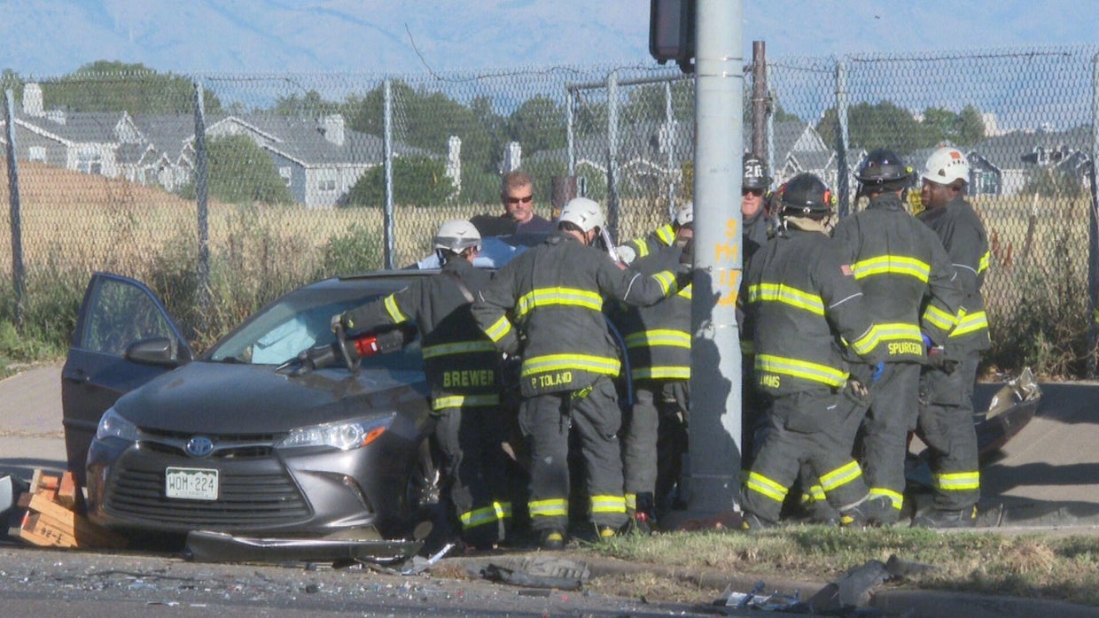 Woman killed in hit-and-run crash in Denver - CBS Colorado