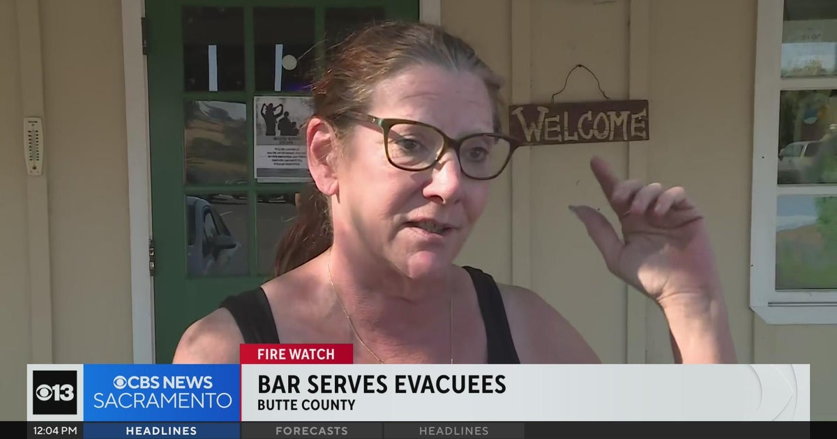 Butte County bar stays open to help Thompson Fire evacuees