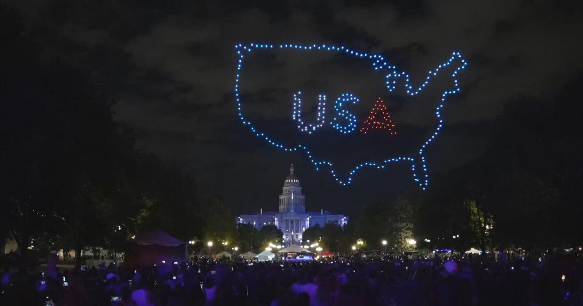 Denver hosting annual Indy Eve with drone show, Night Market, circus performers 