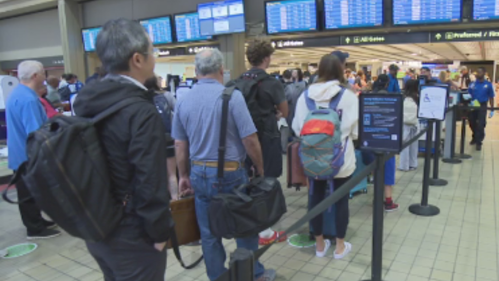 TSA agents finding more guns at Pittsburgh International Airport