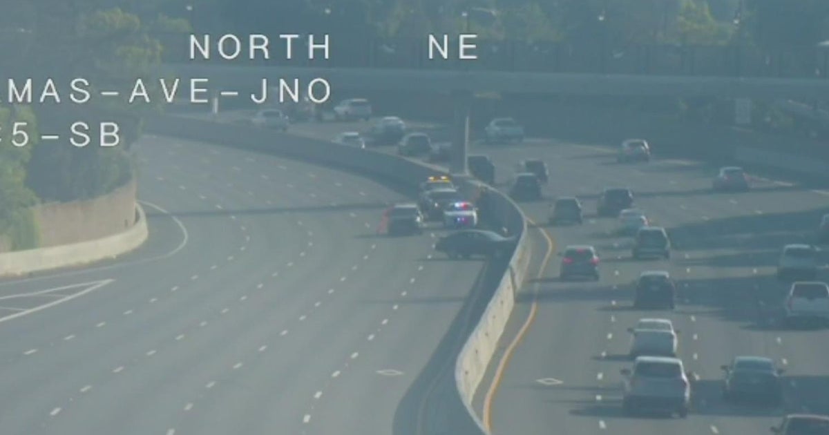 Man, 26, dies in crash on I-5 in Sacramento