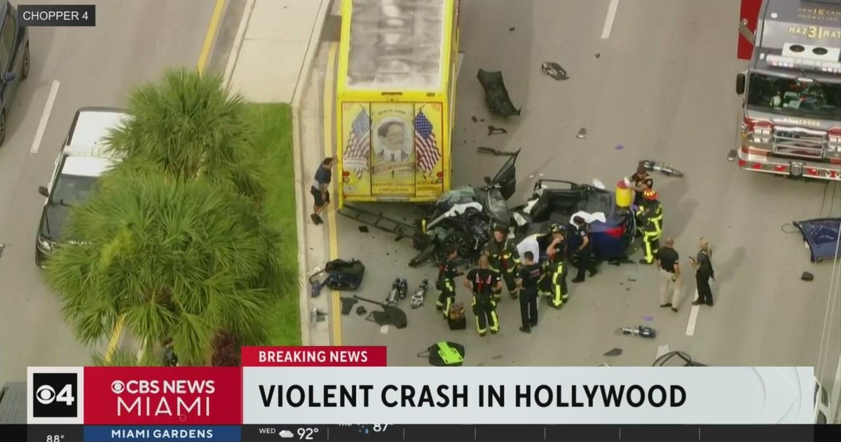 Violent crash in Hollywood leaves car in pieces - CBS Miami