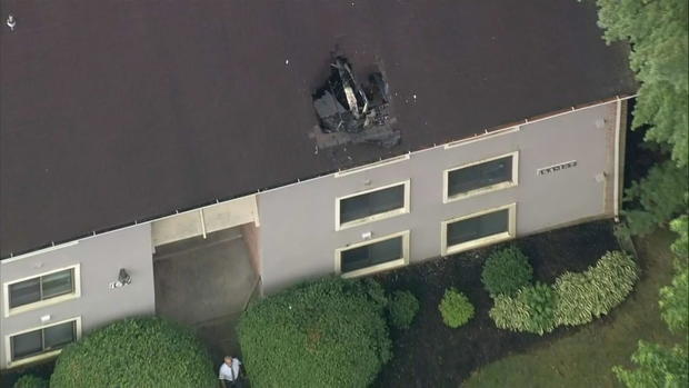 Lightning strike at a Voorhees, New Jersey apartment complex 