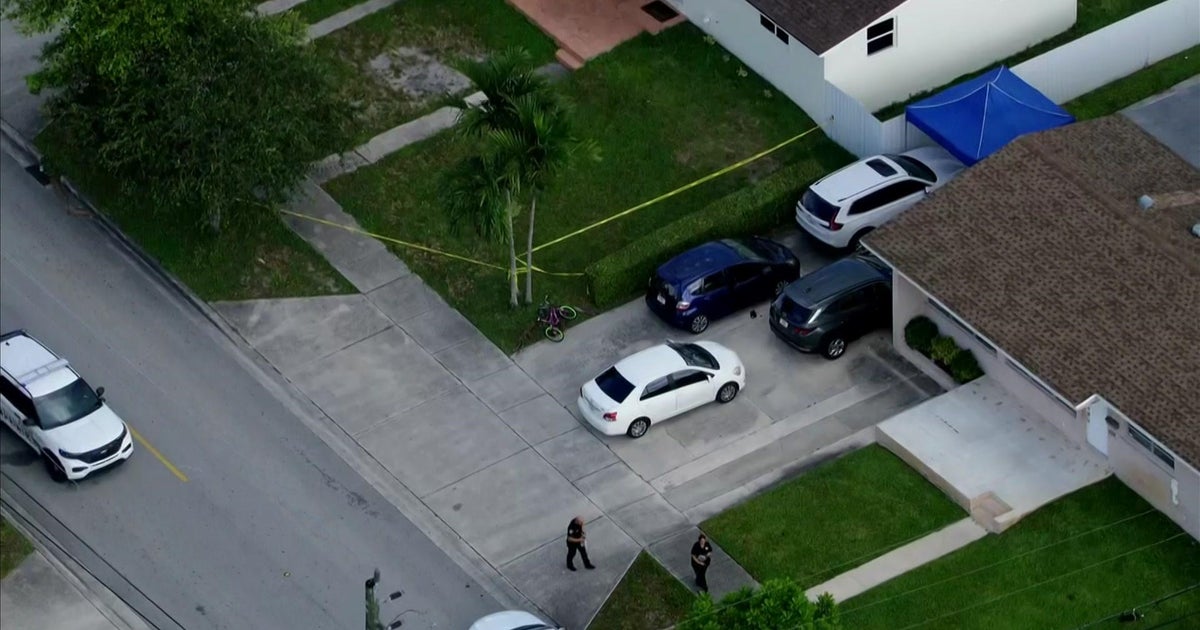 Armed man shot, killed by police in Hialeah Armed man shot, killed by police in Hialeah