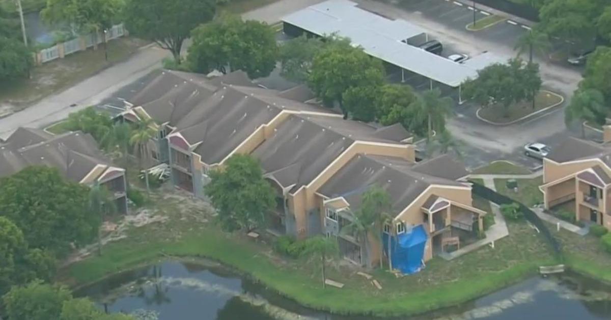 Residents of a Pembroke Pines condo complex deemed unsafe ordered to move out