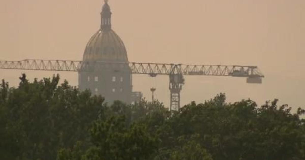 Residents on Colorado’s Front Range grow weary of wildfire smoke and ozone