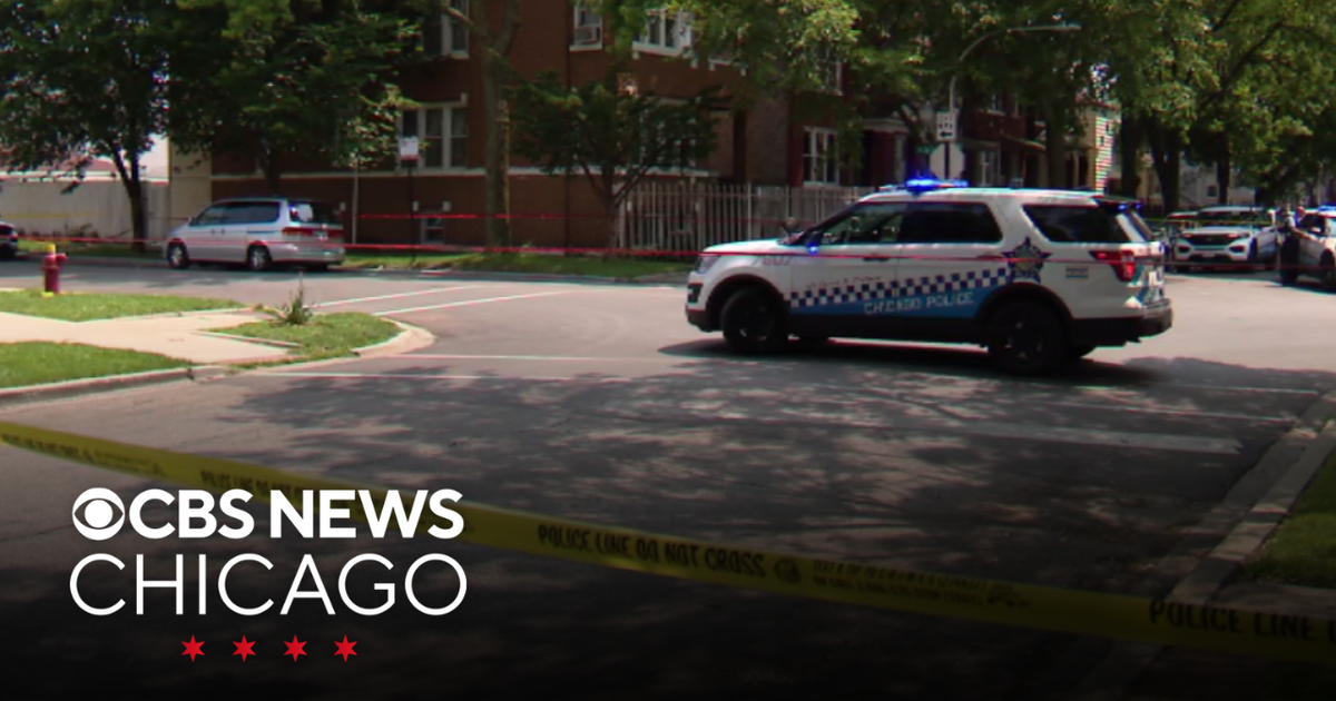 Shooting on Chicago's Southwest Side leaves teen dead, man wounded ...