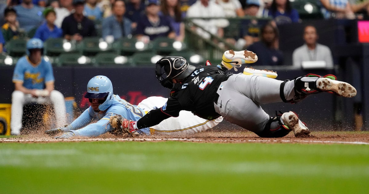 Marlins strike early in 6-2 victory over Brewers Marlins strike early in 6-2 victory over Brewers