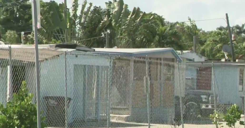 2 dead, 1 critically injured in NW Miami-Dade shooting 2 dead, 1 critically injured in NW Miami-Dade shooting