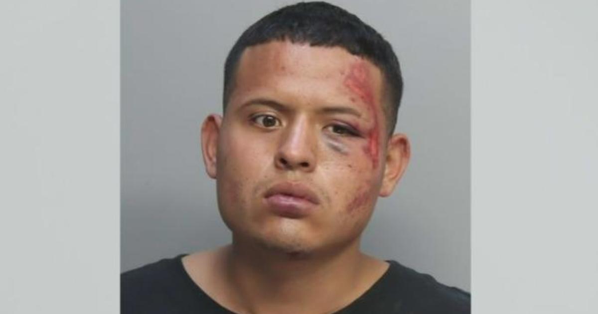 Man charged in a Tamiami shooting where bullets passed through a wall and injured a 4-year-old