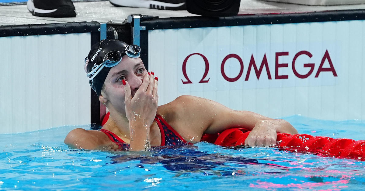 Kate Douglass Wins Gold in 200 Breaststroke