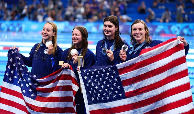 Katie Ledecky becomes most decorated U.S. female Olympian of all time after  U.S. takes silver in 4 x 200m freestyle - CBS News