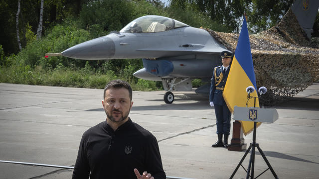 Russia Ukraine War F16 Zelensky 