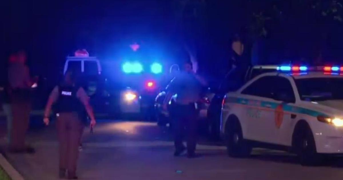 Man injured in a northwest Miami-Dade drive-by shooting