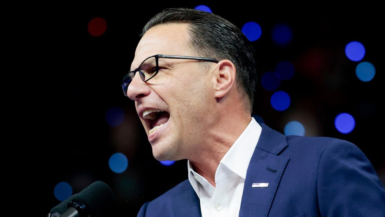 Pennsylvania Gov. Josh Shapiro speaks at first Harris-Walz rally