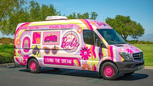 barbie-truck-horizontal-1.jpg 