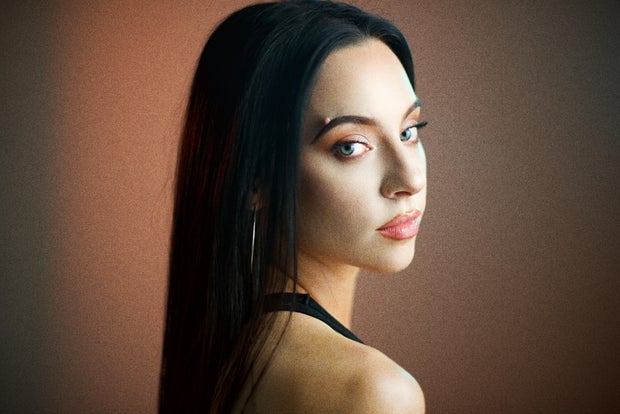 kyndle-headshot.jpg