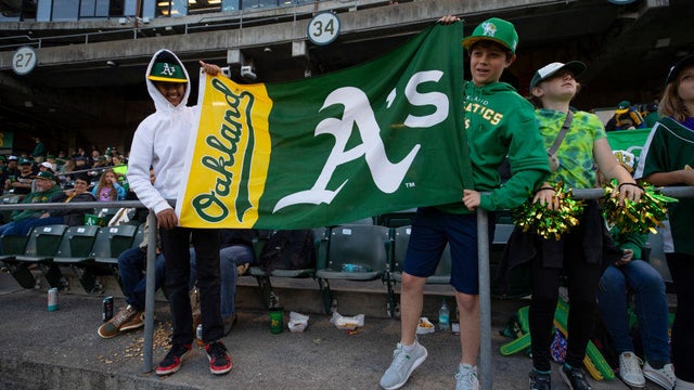 Toronto Blue Jays v Oakland Athletics 