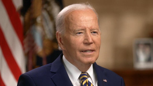 0808-cmo-bidenintv-costa-mid.jpg