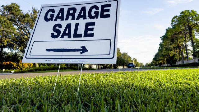 Garage Sale Sign by roadside 