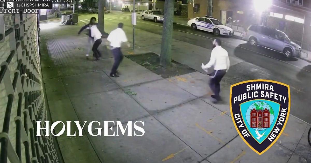 Knife attack on Jewish man in Brooklyn classified as hate crime. Video shows violent confrontation