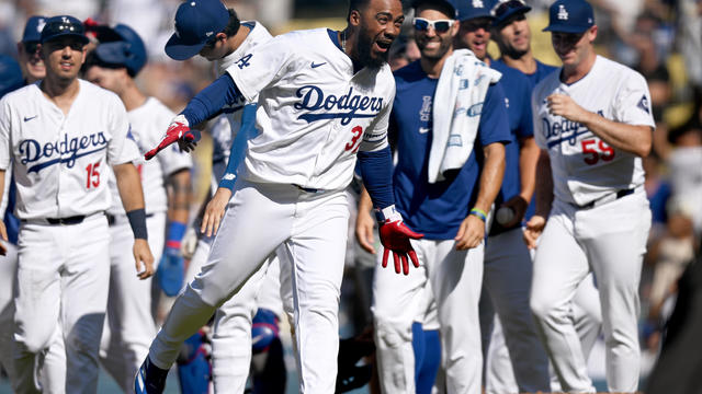 Pittsburgh Pirates v Los Angeles Dodgers 