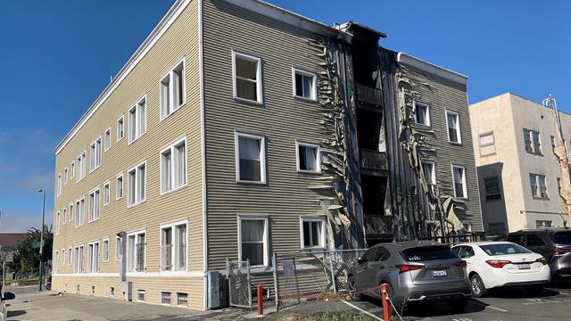 Oakland apartment building fire 