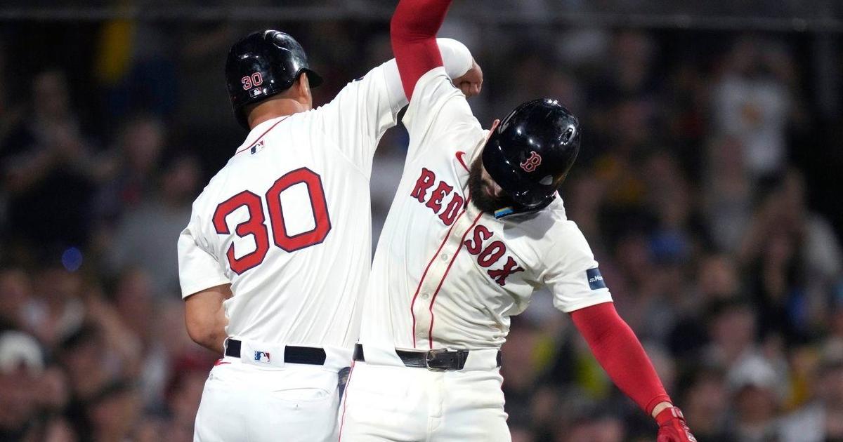 Red Sox Split Series with Orioles at Camden Yards