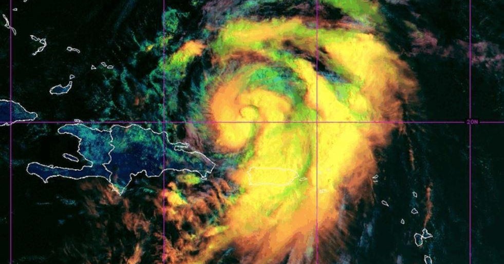 Ernesto ist jetzt ein Hurrikan, nachdem er in Puerto Rico und auf den Jungferninseln „große Überschwemmungen“ verursacht hatte Ernesto ist jetzt ein Hurrikan, nachdem er in Puerto Rico und auf den Jungferninseln „große Überschwemmungen“ verursacht hatte