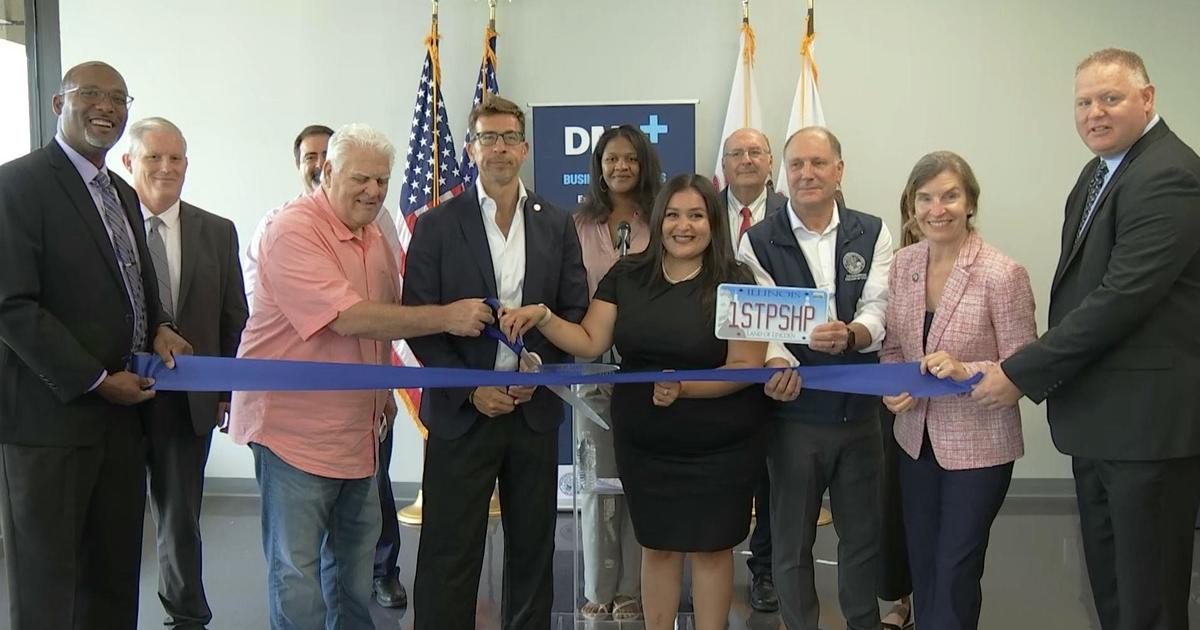 New DMV+ “One-Stop Shop” facility opens in Melrose Park, offering expanded services to Illinois drivers