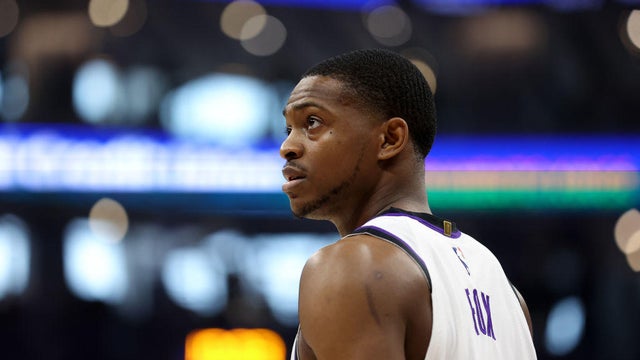 Golden State Warriors v Sacramento Kings - Play-In Tournament