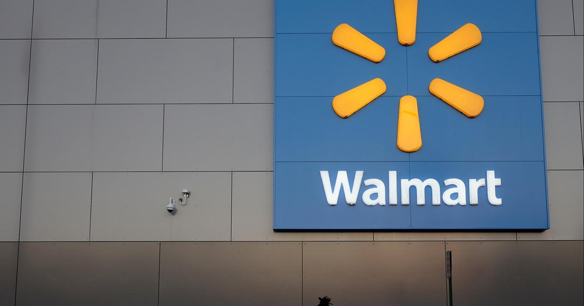 Walmart reports strong 2025 Q2 growth, beating expectations for