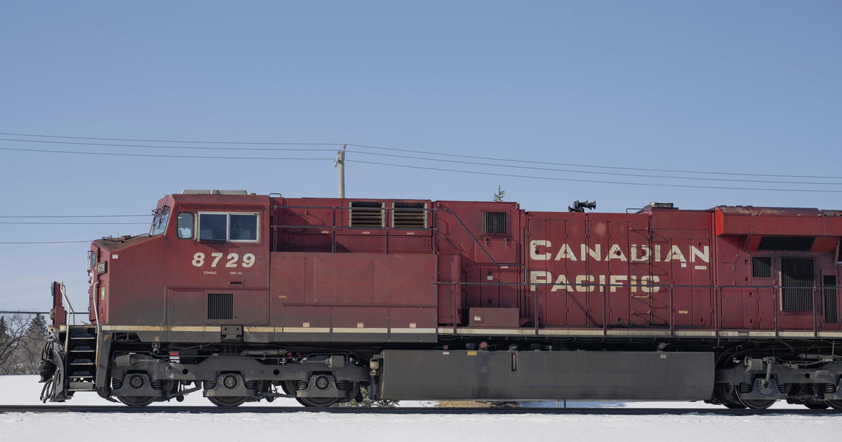 Canada’s two greatest railroads may strike subsequent week disrupting U.S. provide chains