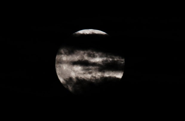 Supermoon in Hangzhou