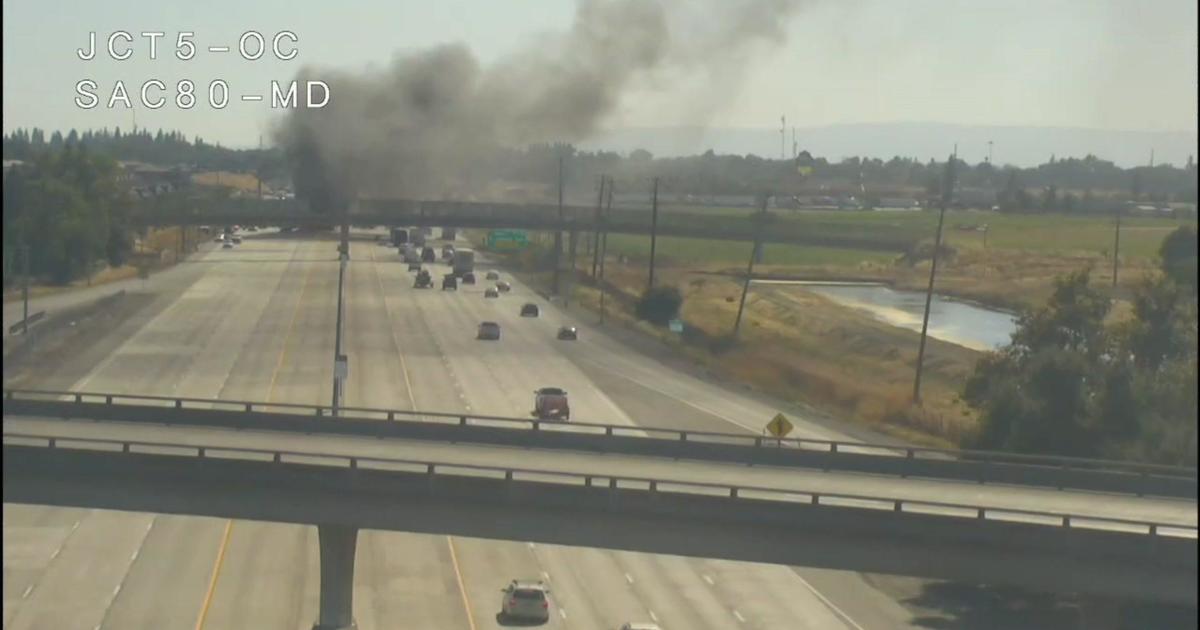 Multiple vehicles catch fire in crash that closes eastbound I-80 in Sacramento