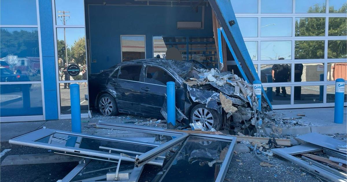 Car Crashes into Modesto Marijuana Dispensary