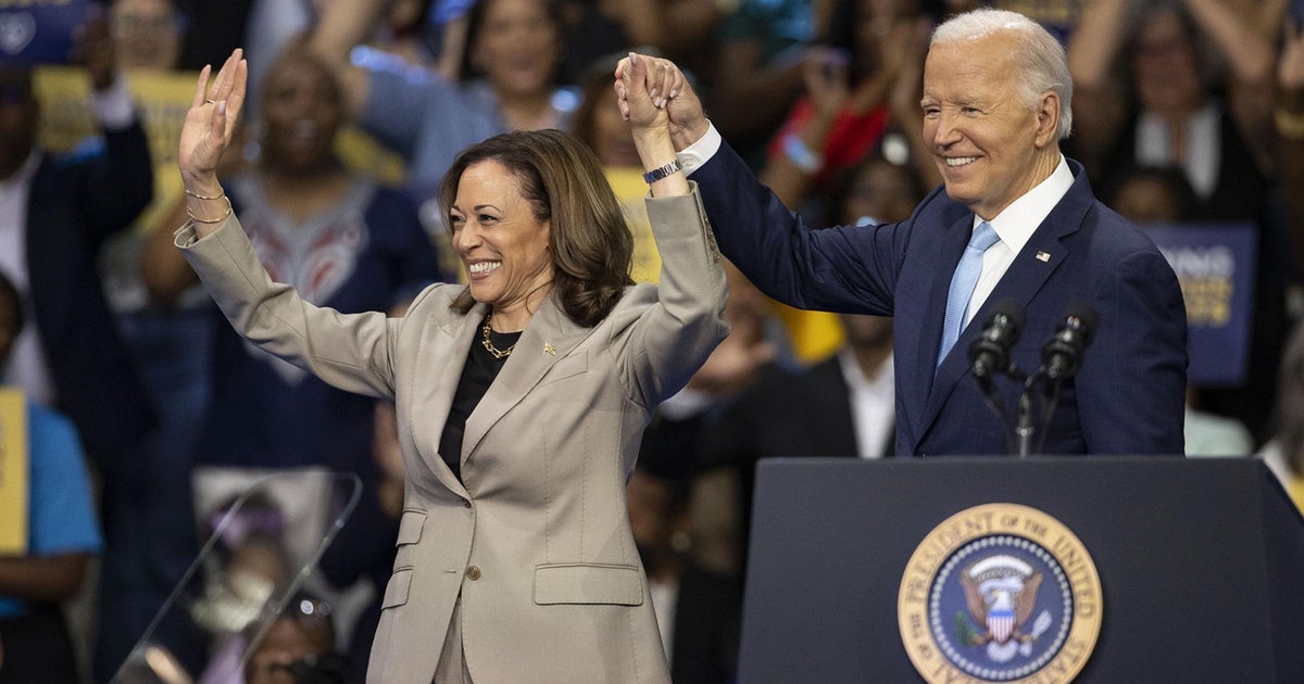 Dickerson on the passing of the torch from Biden to Kamala Harris - CBS News