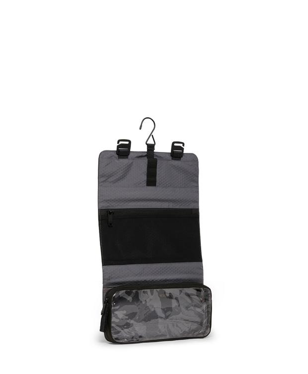 tumi-travel-hanging-set.jpg 