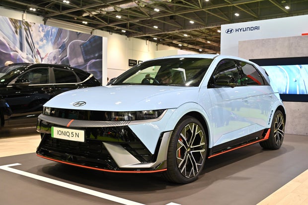 Everything Electric Londres 2024 no Excel Londres