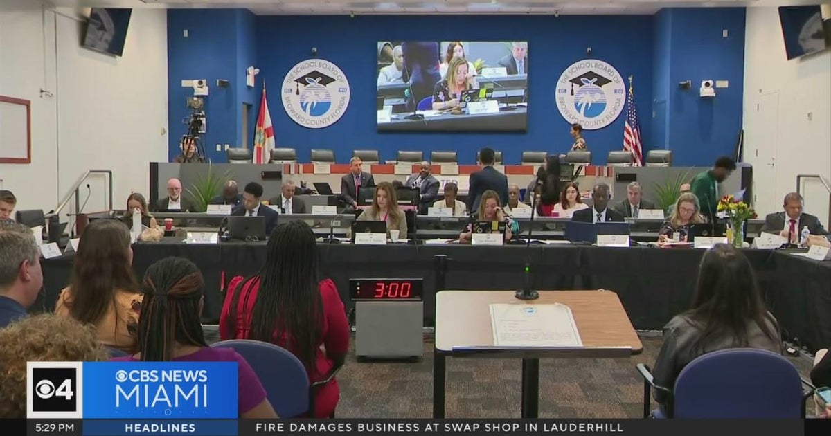 2 candidates defeat DeSantis-backed Broward County school board members ...