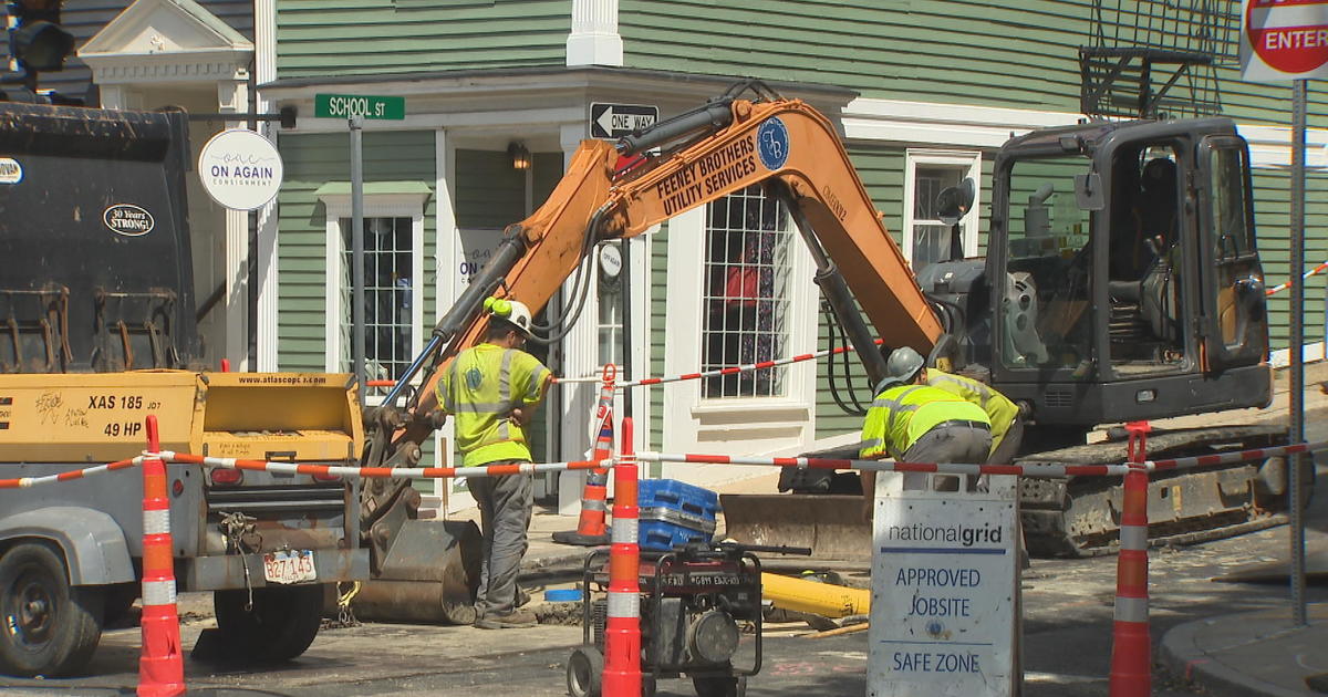 Shop owners in Boston say they were not told about construction work, now they are losing business