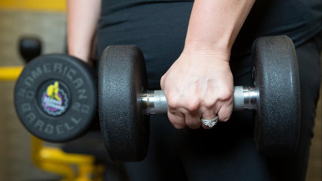 cbsn-fusion-fitness-brands-betting-on-weights-over-cardio-thumbnail.jpg