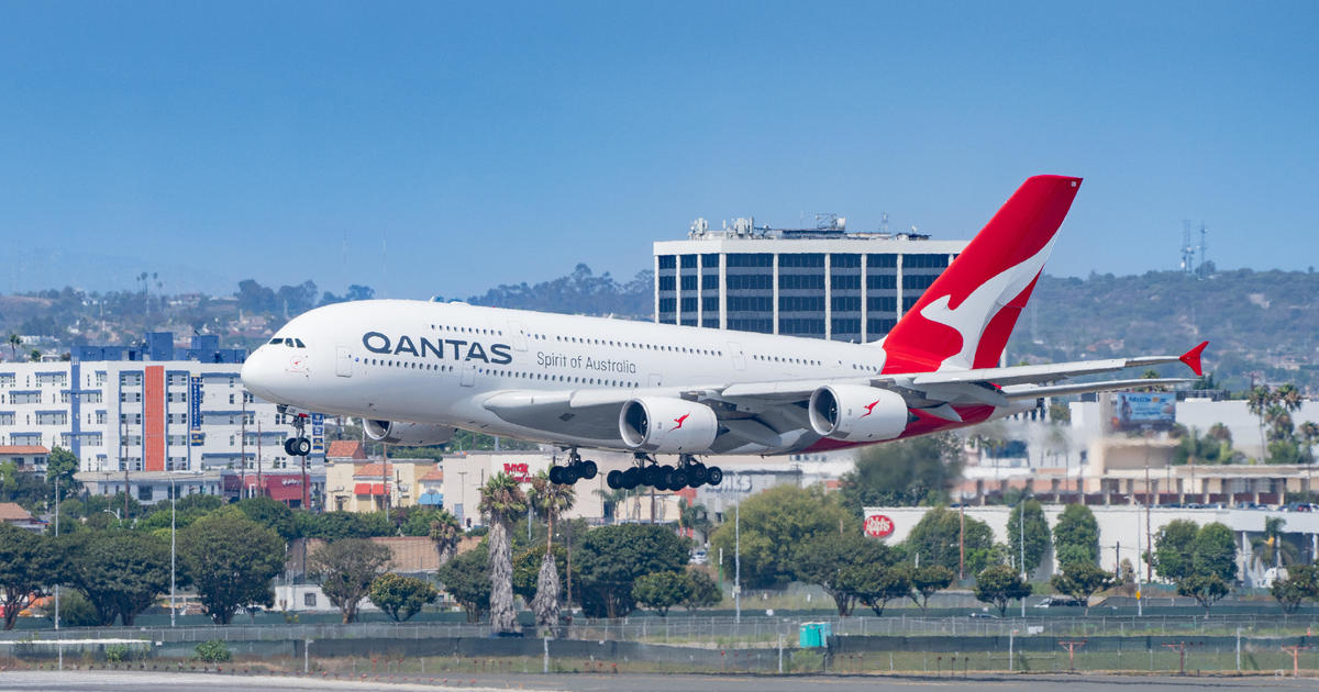 Qantas accidentally sells first-class tickets at 85% discount