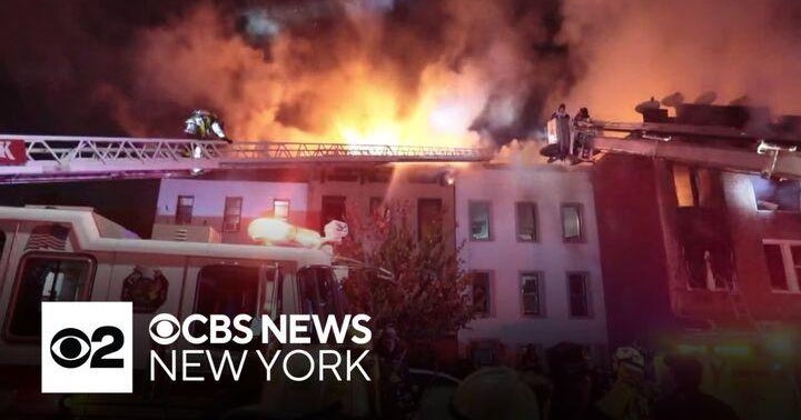 At least 9 injured in massive fire in Brooklyn - CBS New York